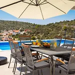 Villa Ruba *