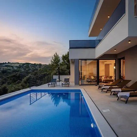 Ruba Villa
